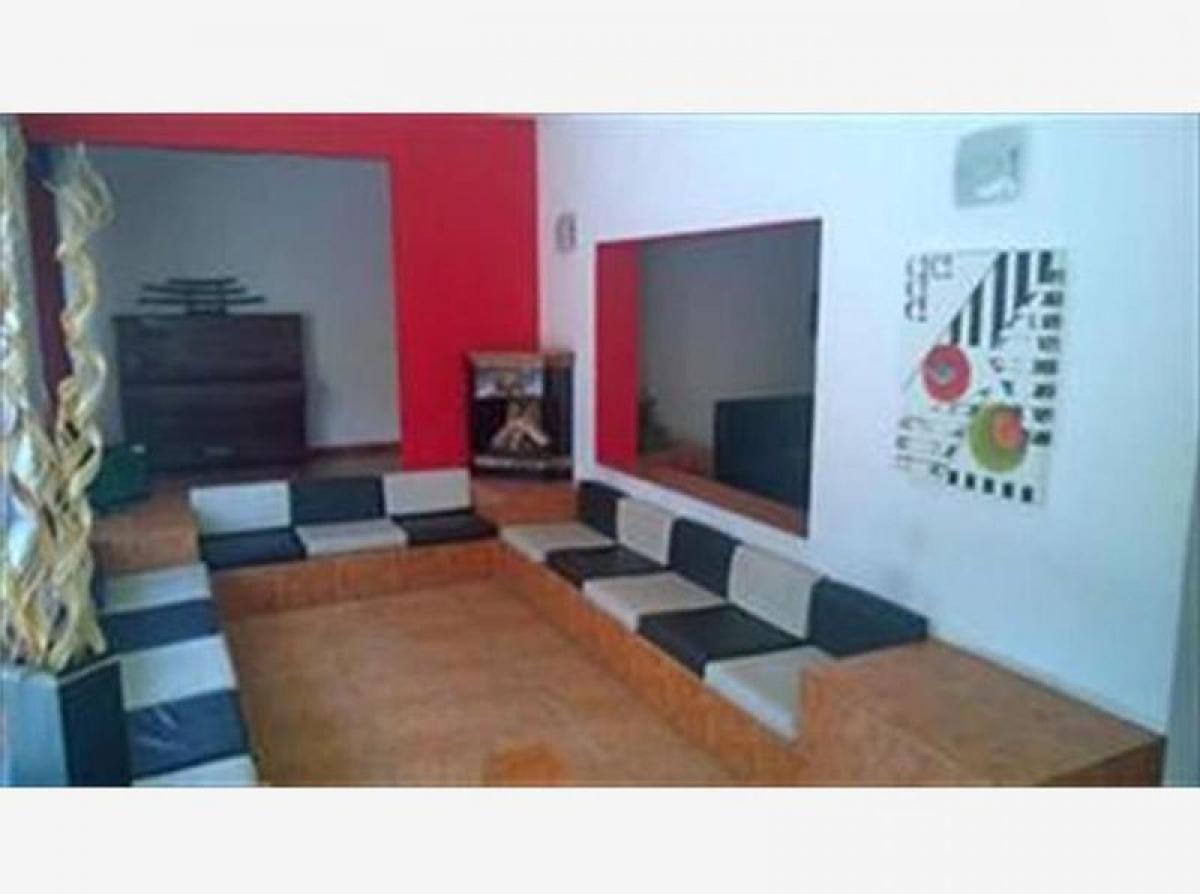 1600m² Hotel in Cordoba, Argentina No. 28787