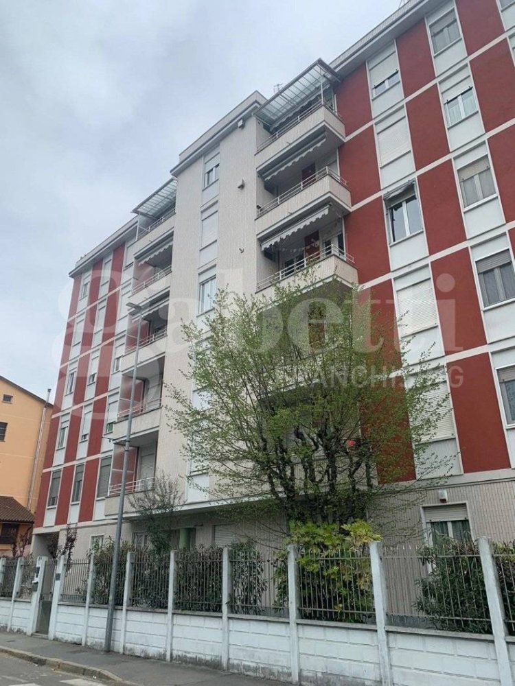 1 bedroom Apartment in Novate Milanese, Italy No. 262934