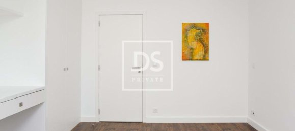 3 bedrooms Apartment in Lisbon, Portugal No. 12746 13