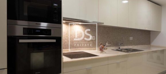 3 bedrooms Apartment in Lisbon, Portugal No. 12746 10