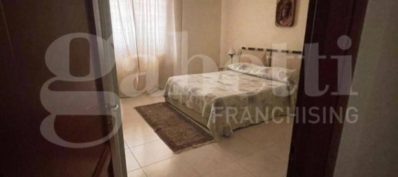 5-salle Appartement à Saviano, Italy No. 154964 2