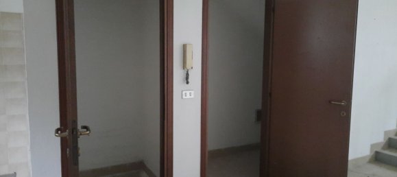 7 rooms House in Pordenone, Italy No. 65637 3