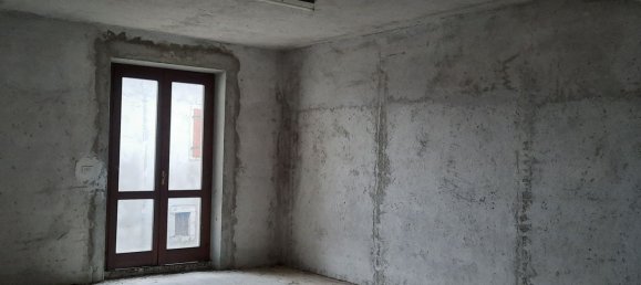 7 rooms House in Pordenone, Italy No. 65637 6