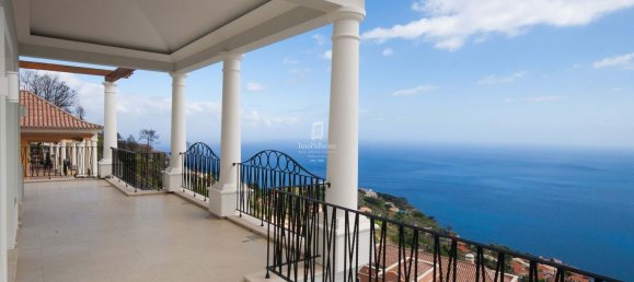 4 bedrooms Villa in Funchal, Portugal No. 174875 14