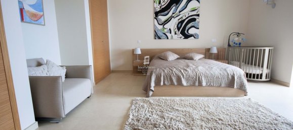 4 bedrooms Villa in Funchal, Portugal No. 174875 19