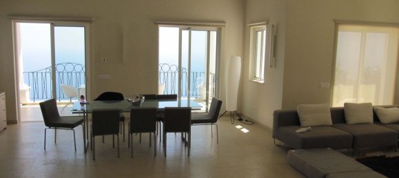 4 bedrooms Villa in Funchal, Portugal No. 174875 13