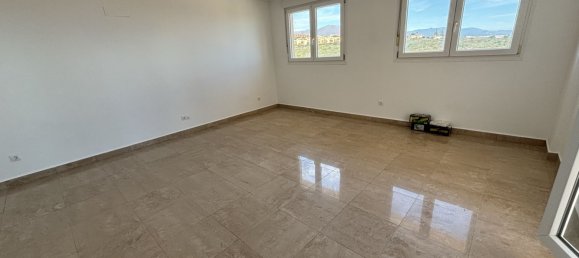 3 bedrooms Penthouse in La Duquesa, Spain No. 36973 20