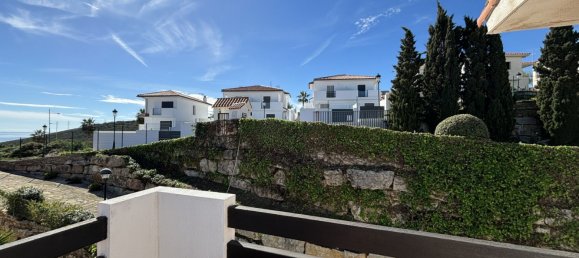 3 bedrooms Penthouse in La Duquesa, Spain No. 36973 27