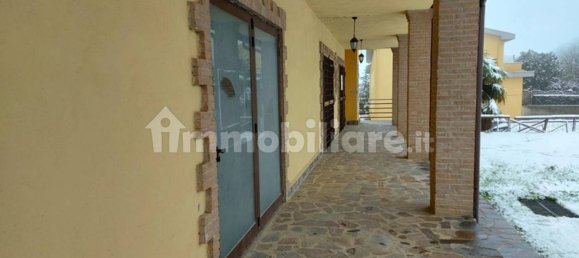 134m² Commercial property in Monte Castello di Vibio, Italy No. 353456 13