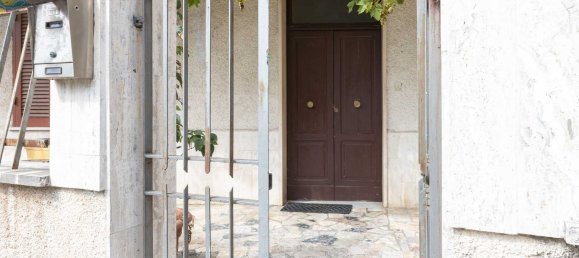 6 bedrooms Apartment in Licenza, Italy No. 353768 2