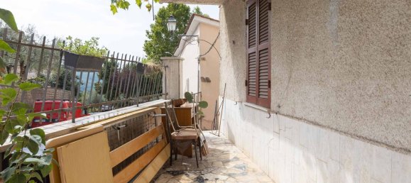 6 bedrooms Apartment in Licenza, Italy No. 353768 3