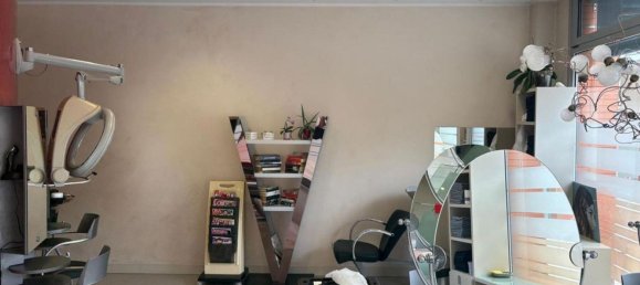 Gewerbliche Immobilie in Faenza, Italy 85m², Nr. 372066 3