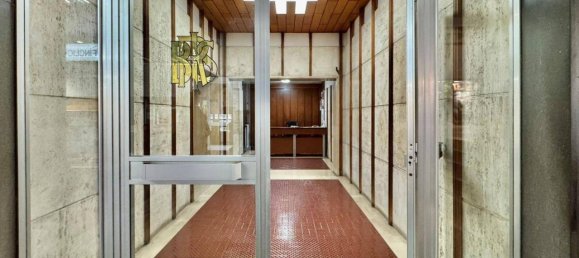 5 rooms Apartment in Naples, Italy No. 38300 16