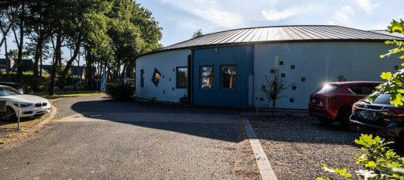 32-salle Bâtiment à Oldenburg, Germany No. 180605 27