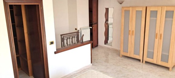 Apartamento T2 em Guidonia Montecelio, Italy N.º 335173 7