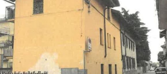 Studio in Busto Arsizio, Italy No. 185309 3