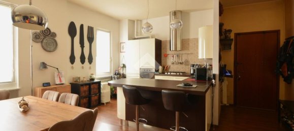 2 bedrooms Apartment in Brembate, Italy No. 371442 3