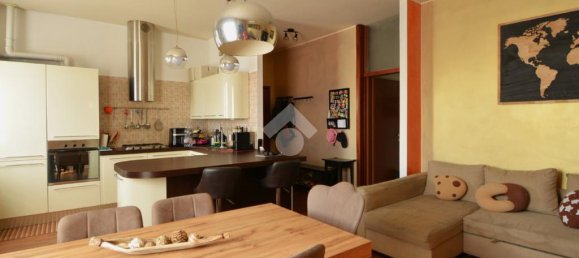 2 bedrooms Apartment in Brembate, Italy No. 371442 8