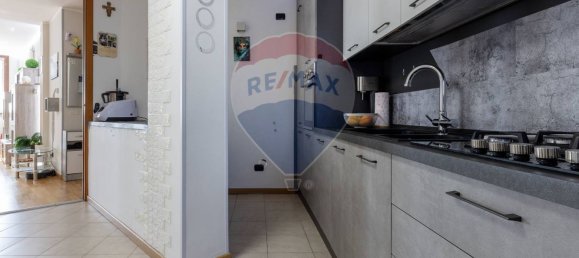 2 Schlafzimmer Wohnung in Busto Arsizio, Italy, Nr. 270492 12