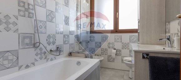 2 Schlafzimmer Wohnung in Busto Arsizio, Italy, Nr. 270492 17