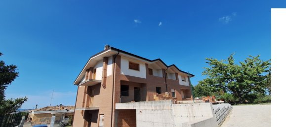 10 rooms Villa in Campobasso, Italy No. 306715 2