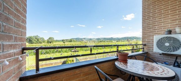 6 rooms House in Bibbiano, Italy No. 265997 9