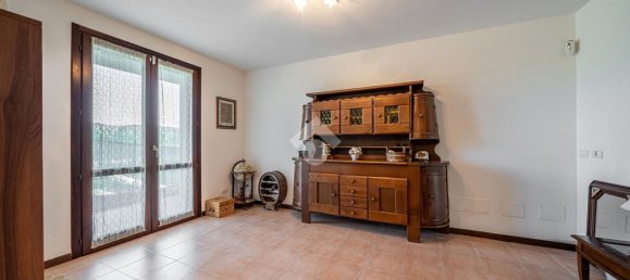 6 rooms House in Bibbiano, Italy No. 265997 33
