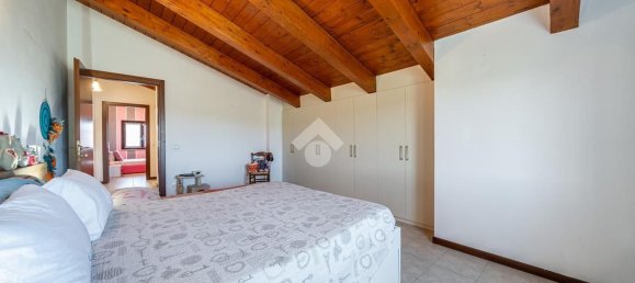 6 rooms House in Bibbiano, Italy No. 265997 23