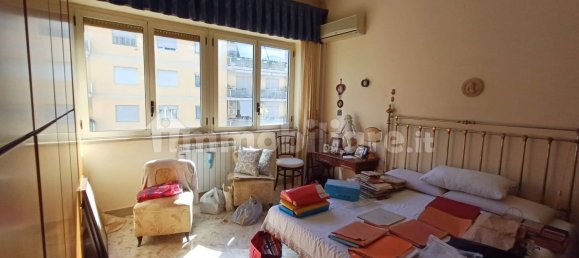 2 Schlafzimmer Wohnung in Palermo, Italy, Nr. 360992 12