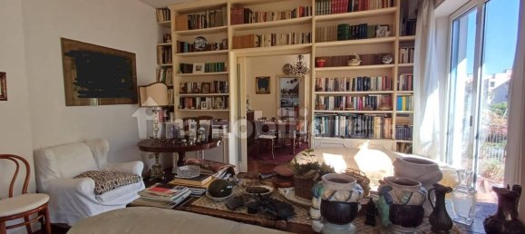 2 Schlafzimmer Wohnung in Palermo, Italy, Nr. 360992 13