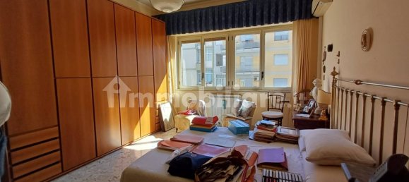2 Schlafzimmer Wohnung in Palermo, Italy, Nr. 360992 20