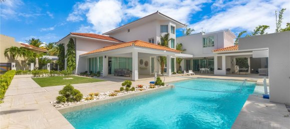 5 bedrooms House in Urbanizacion Dorado Beach East, Puerto Rico No. 24 15