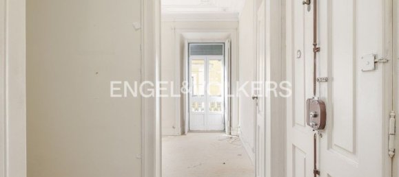 3 bedrooms Apartment in Lisbon, Portugal No. 12167 6