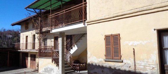 Дом с 10 комнатами в Покапалья, Италия № 154242 3