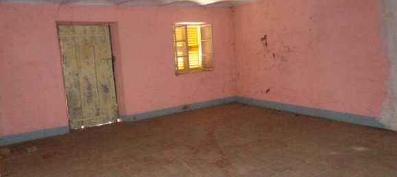 Дом с 10 комнатами в Покапалья, Италия № 154242 16