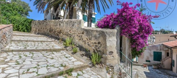 4 bedrooms Villa in Porto Azzurro, Italy No. 69674 8