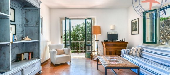 4 bedrooms Villa in Porto Azzurro, Italy No. 69674 10