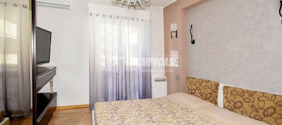 3-salle Appartement à Cologno Monzese, Italy No. 264869 13