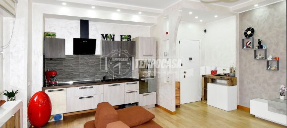 3-salle Appartement à Cologno Monzese, Italy No. 264869 3