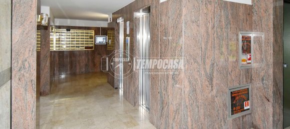 3-salle Appartement à Cologno Monzese, Italy No. 264869 23