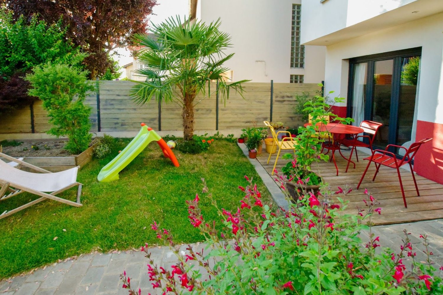 4 Schlafzimmer Haus in Suresnes, France, Nr. 145962