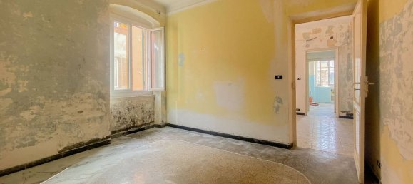 3-salle Appartement à Genoa, Italy No. 278099 13