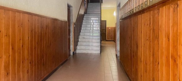 3-salle Appartement à Genoa, Italy No. 278099 27