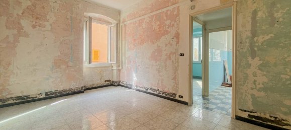 3-salle Appartement à Genoa, Italy No. 278099 5