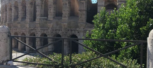 3 rooms Commercial property in Rome, Italy No. 149279 10