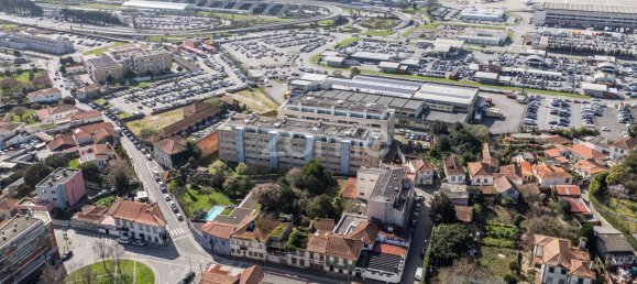 4 Schlafzimmer Wohnung in Moreira, Portugal, Nr. 13876 5