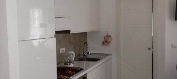 2 rooms Apartment in Rome, Italy No. 171737 6