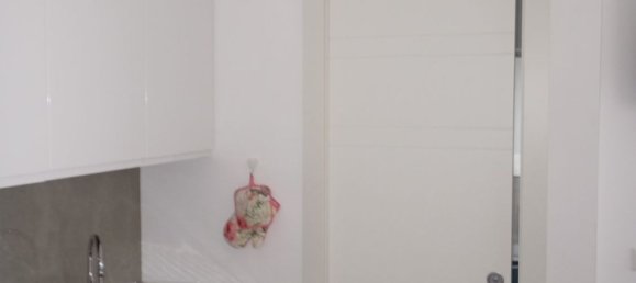 2 rooms Apartment in Rome, Italy No. 171737 8