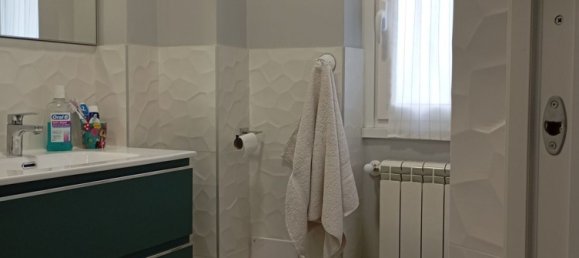 2 rooms Apartment in Rome, Italy No. 171737 3
