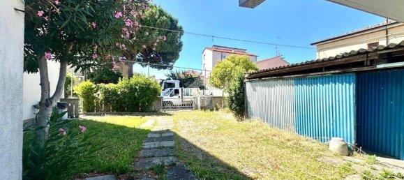 Studio in Ravenna, Italy No. 330562 2